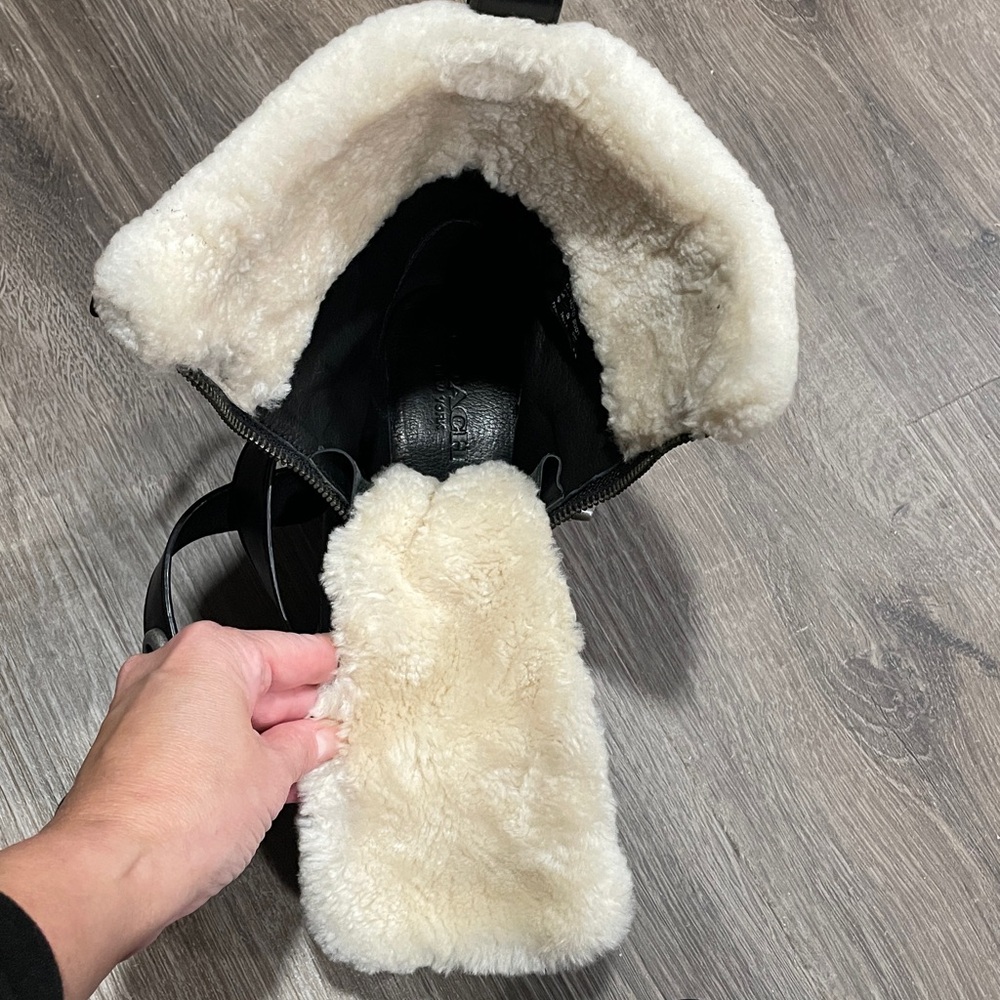 Coach 1941 Black Leather Womens Moto Boot with Shearling 2 inch heel size 8 M. - Picture 15 of 16